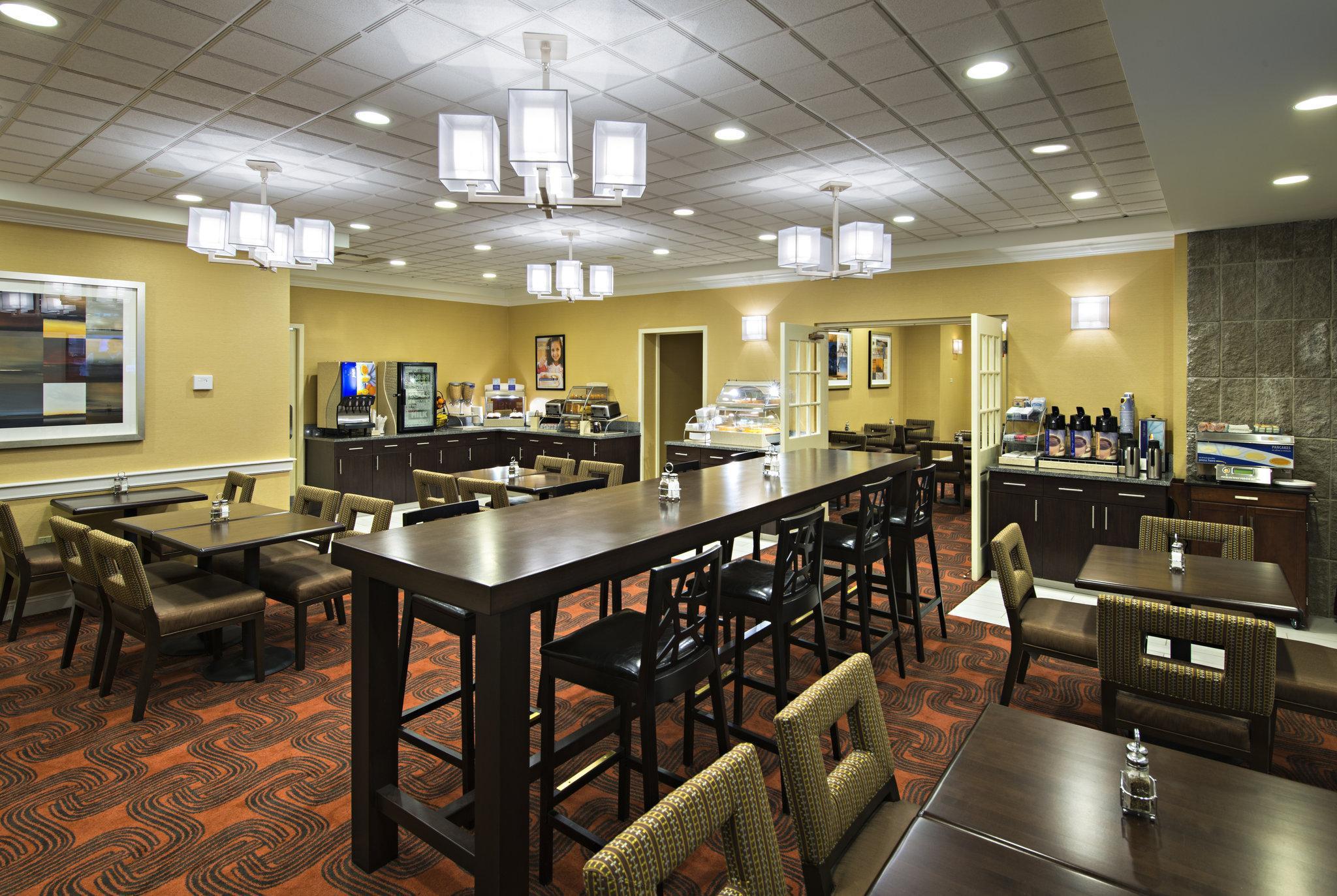 Holiday Inn Express & Suites Boston - Cambridge By Ihg Zewnętrze zdjęcie