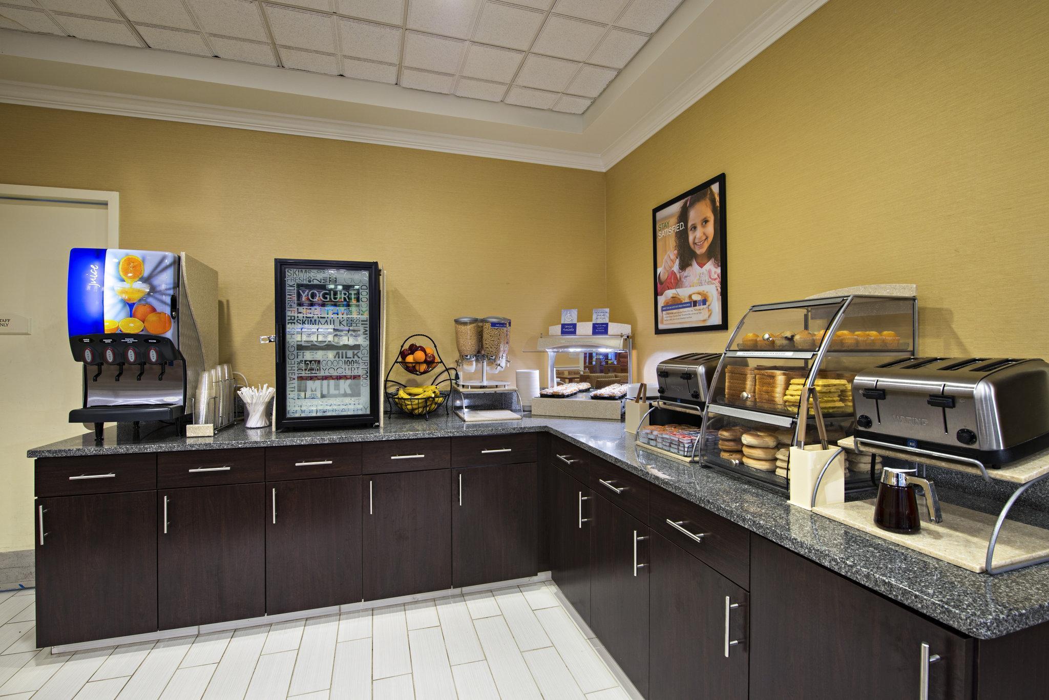 Holiday Inn Express & Suites Boston - Cambridge By Ihg Zewnętrze zdjęcie